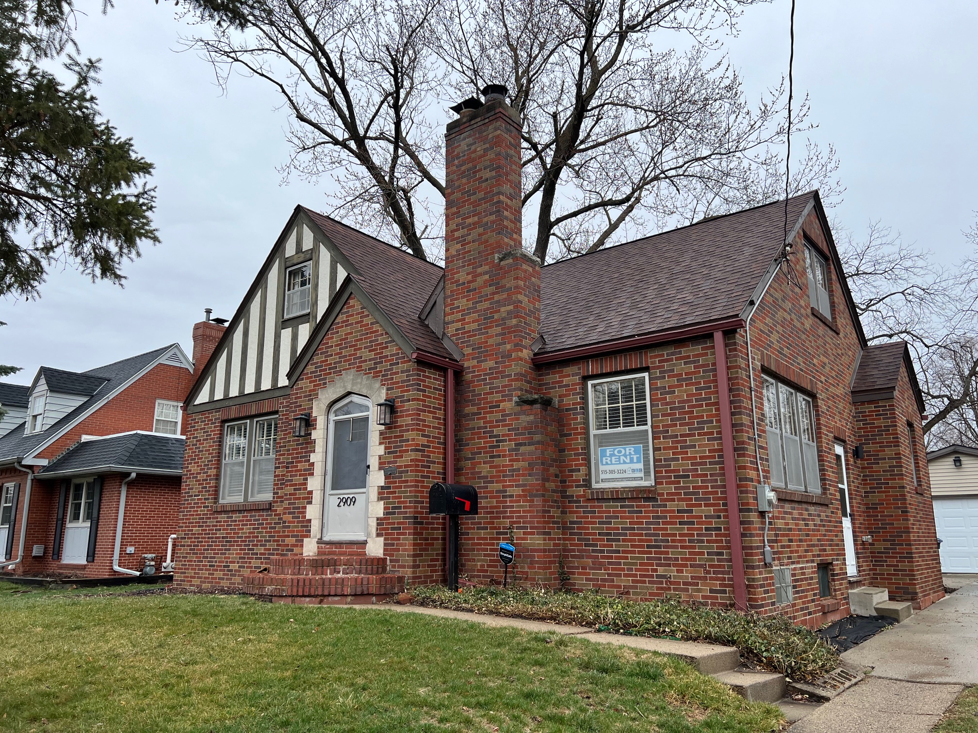 Property main image