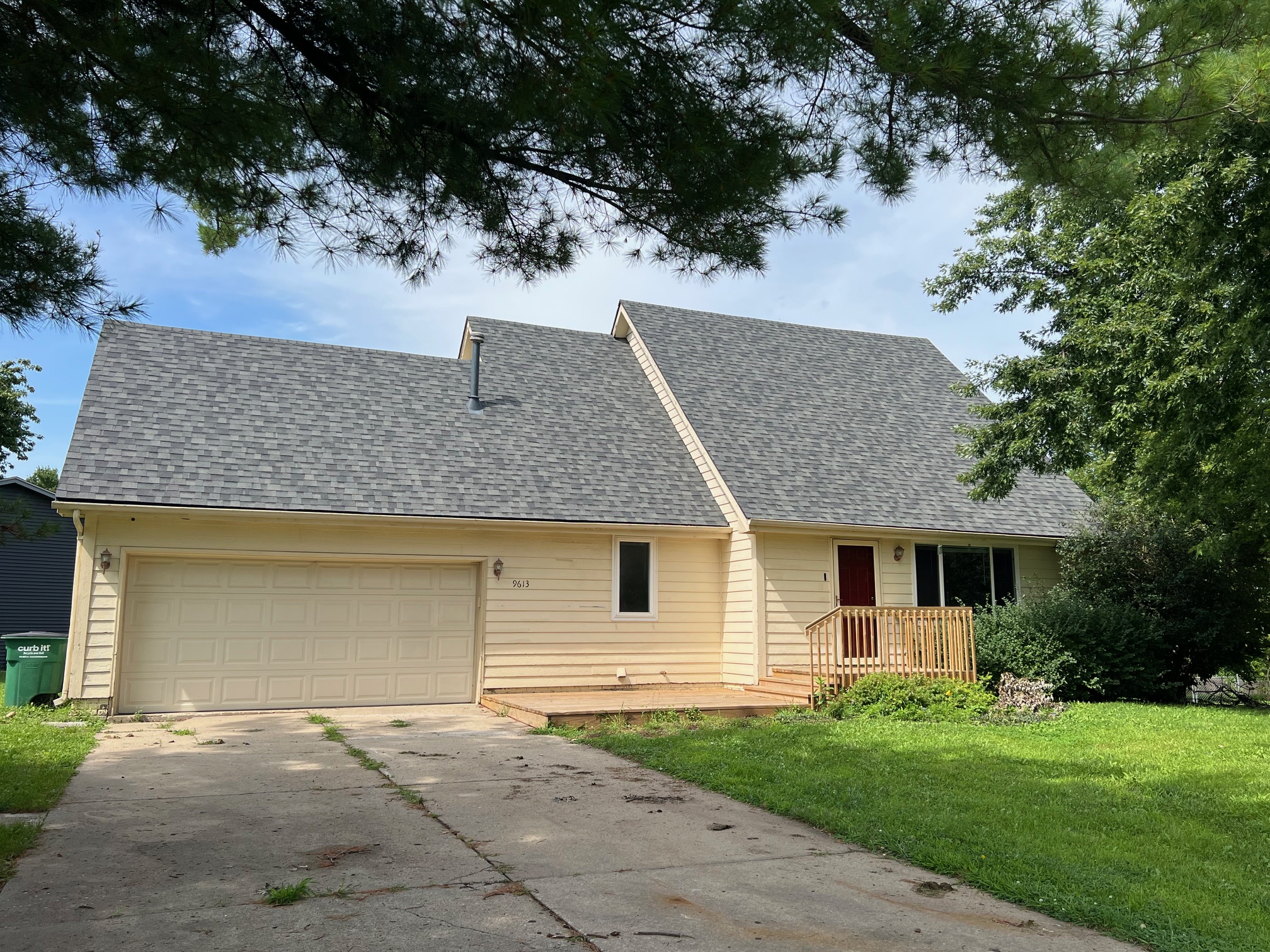 9613 Dennis Drive